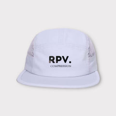 Introducing Running Caps by RPV. Vers 2 (White) – a perfect fusion of style and functionality. Inspired by the tranquil shades of nature, this cap features a captivating earthy green hue that effortlessly blends with outdoor surroundings.